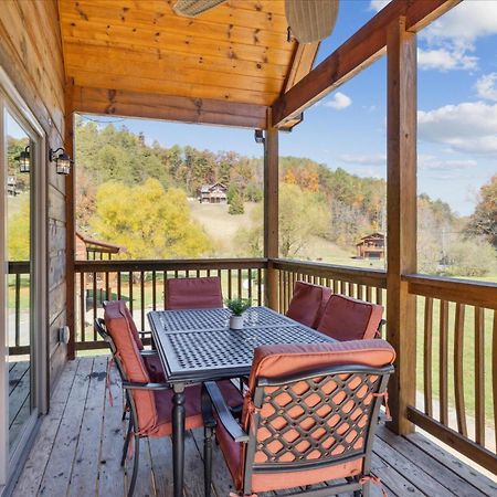 Route 66 Cabin Pigeon Forge Exterior photo